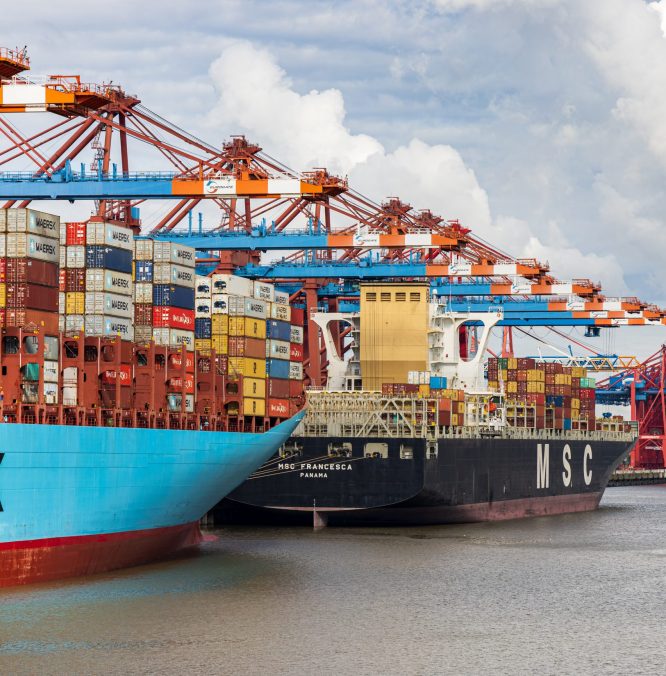 dominik-luckmann-SInhLTQouEk-unsplash-scaled